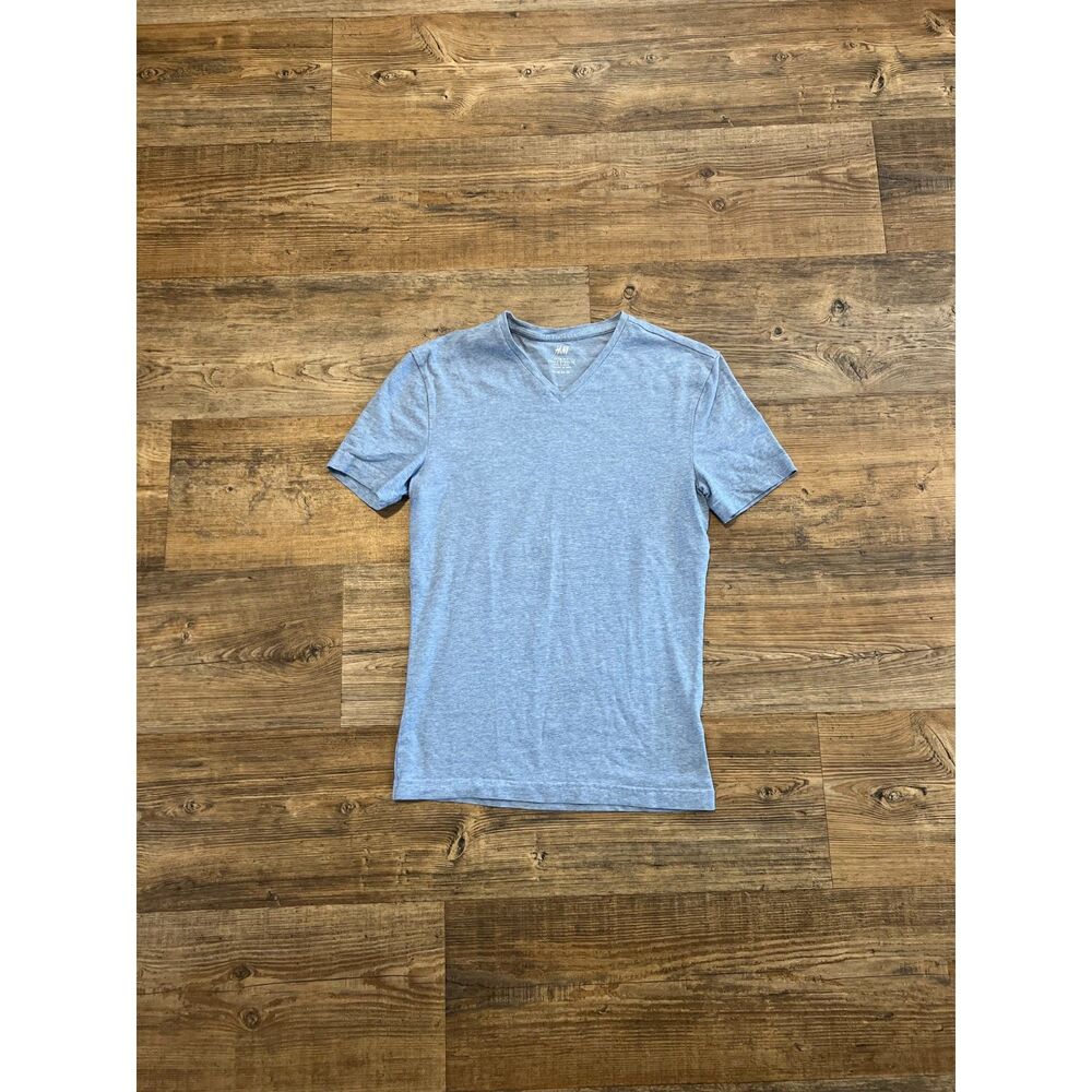H&M V-Neck T-Shirt
